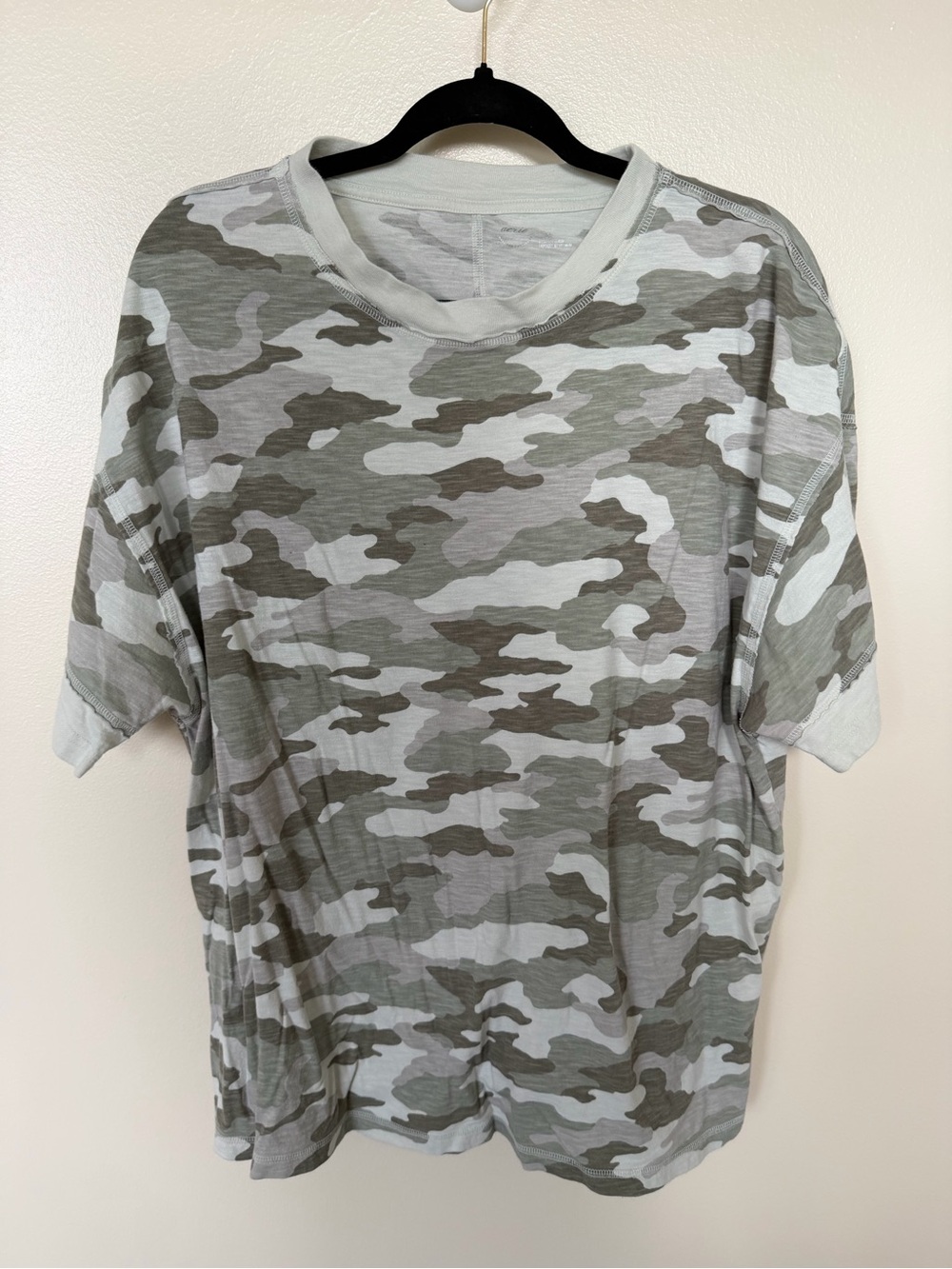 AERIE Camo Printed Graphic Short Sleeve Tee